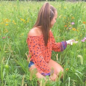 Meet your Posher, Alyssa